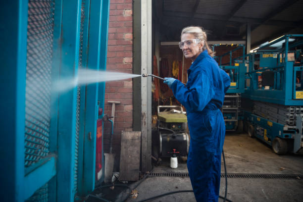 Best Garage Pressure Washing  in Jackson, MS